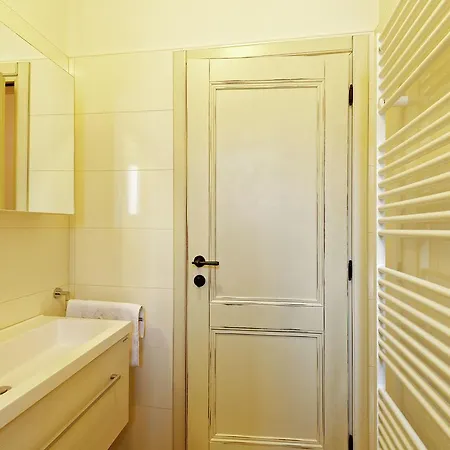 Vila Charming In Heki With Swimming Pool Pazin